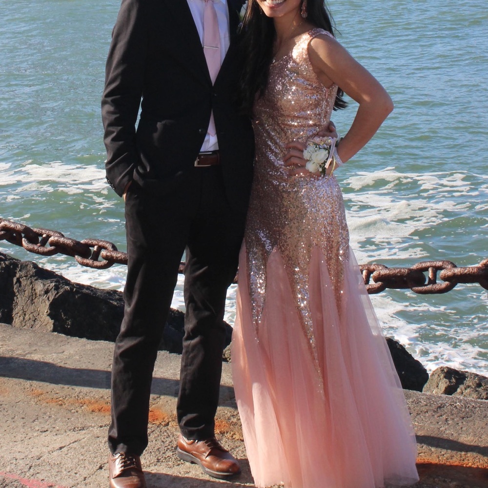 champagne sequined one-shoulder mermaid dress